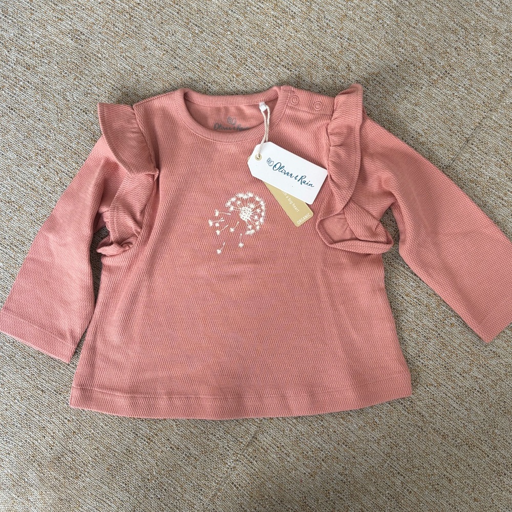 Oliver & Rain ✨NWT✨ Organic Cotton Long Sleeve Tee with ruffles 12M